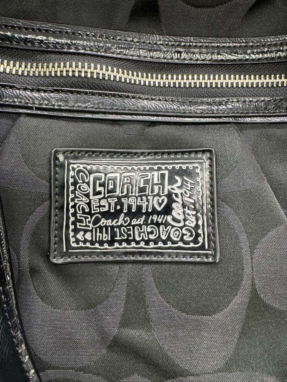 Coach Black Signature Canvas Poppy Tote Bag with Heart Charm F20026 - Picture 3 of 7